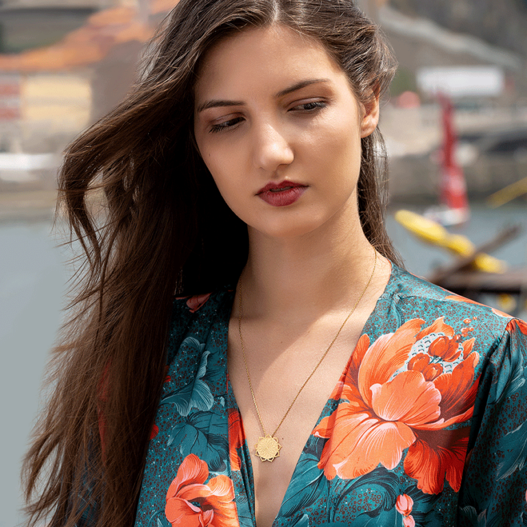 Colar Ethnic Flower Kiama